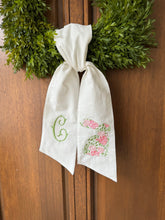 Load image into Gallery viewer, Heart Topiary Wreath Sash
